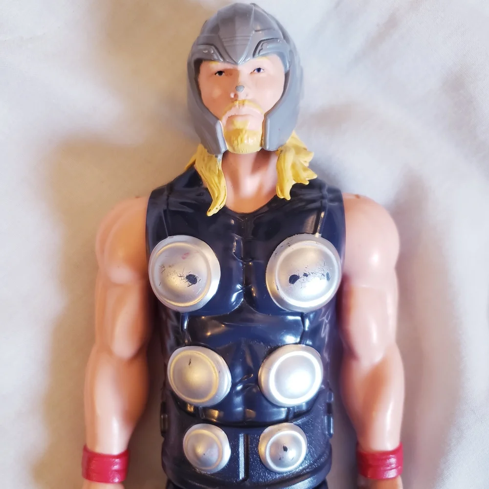 Hasbro Marvel Thor Action Figure